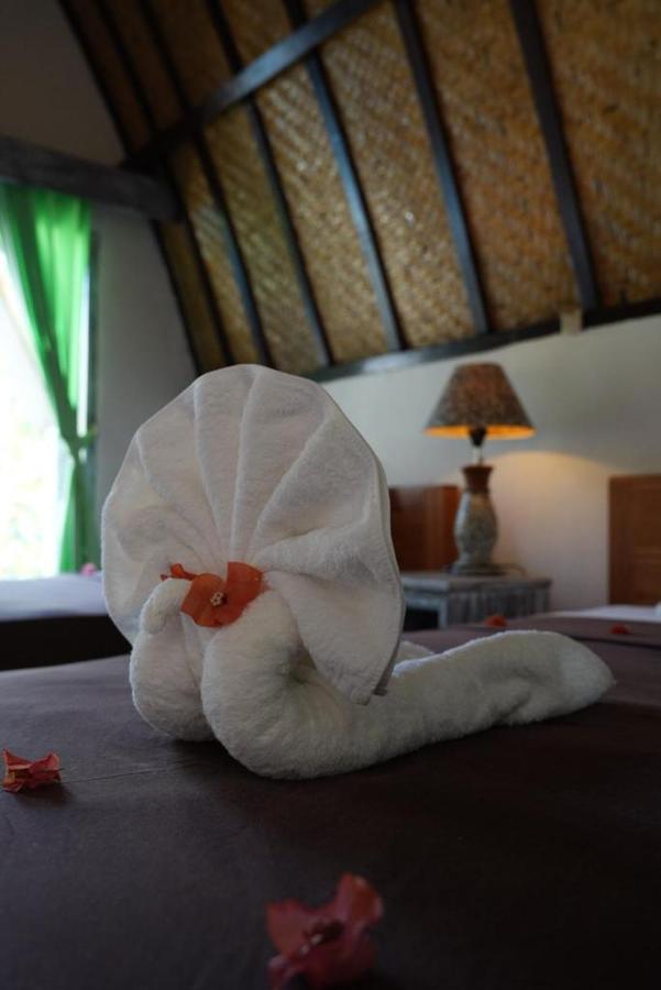 Hôtel Copacabana Gili Air à Mataram Extérieur photo