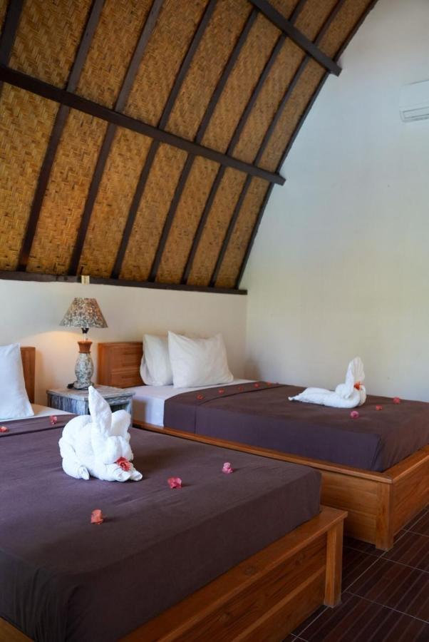 Hôtel Copacabana Gili Air à Mataram Extérieur photo